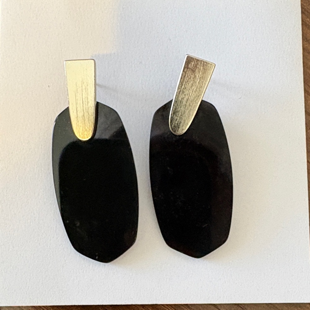 Kendra Scott Elegant Earrings
